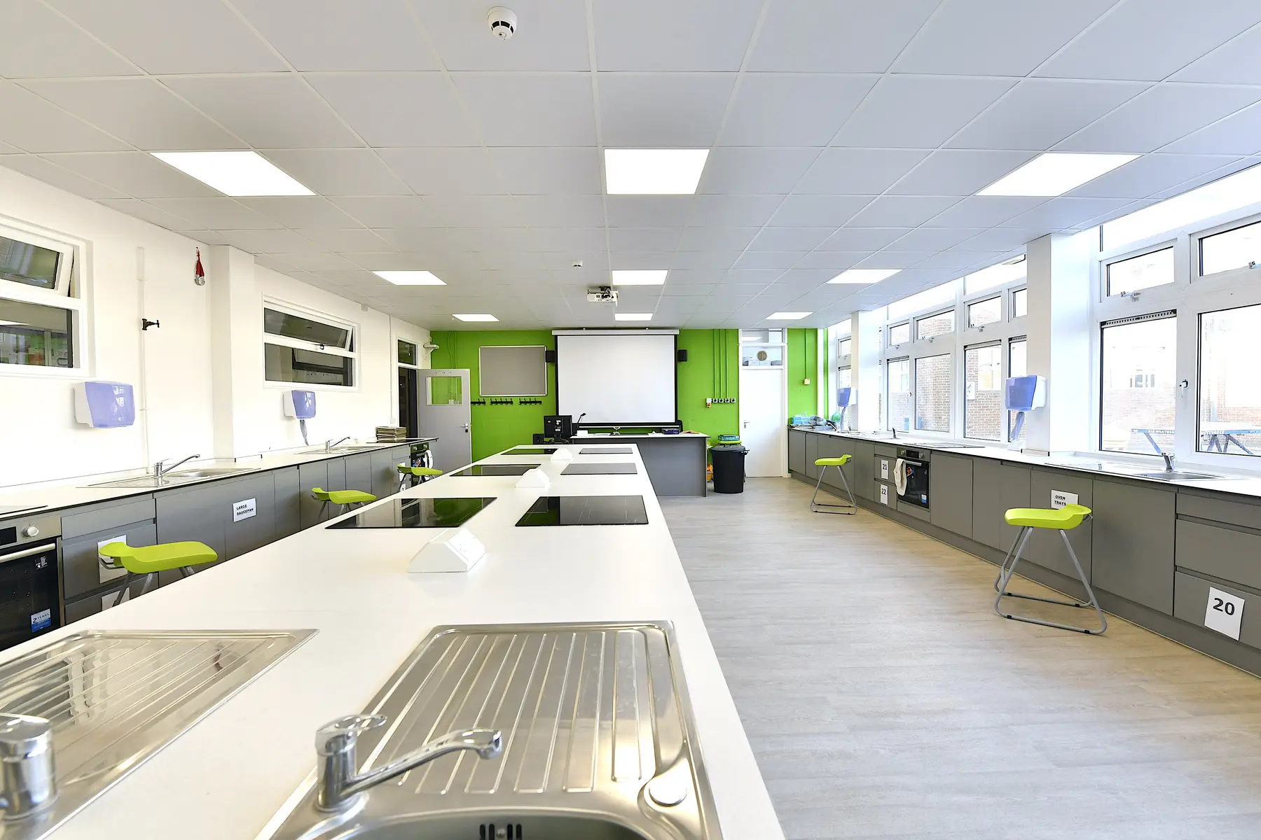 Food technology and culinary teaching laboratory